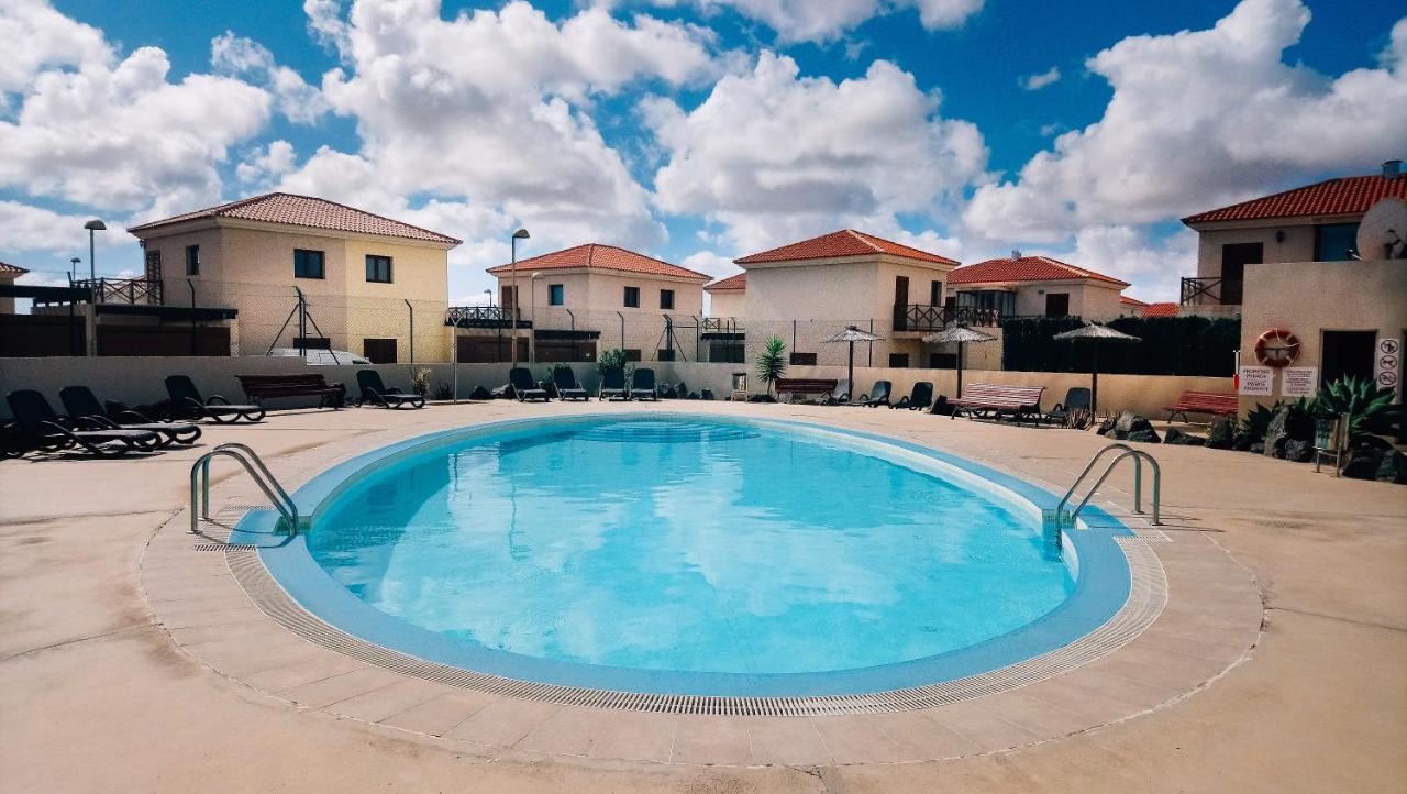 Duplex Con Piscina Corralejo, Wi-Fi Villa Exterior photo