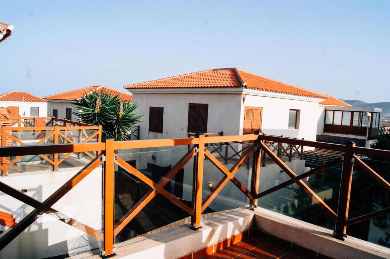 Duplex Con Piscina Corralejo, Wi-Fi Villa Exterior photo